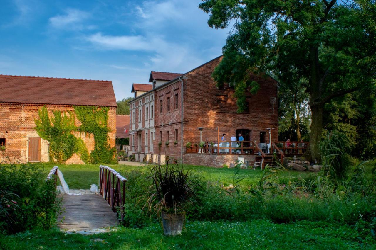Leniwka Hotel Świebodzin Exterior foto